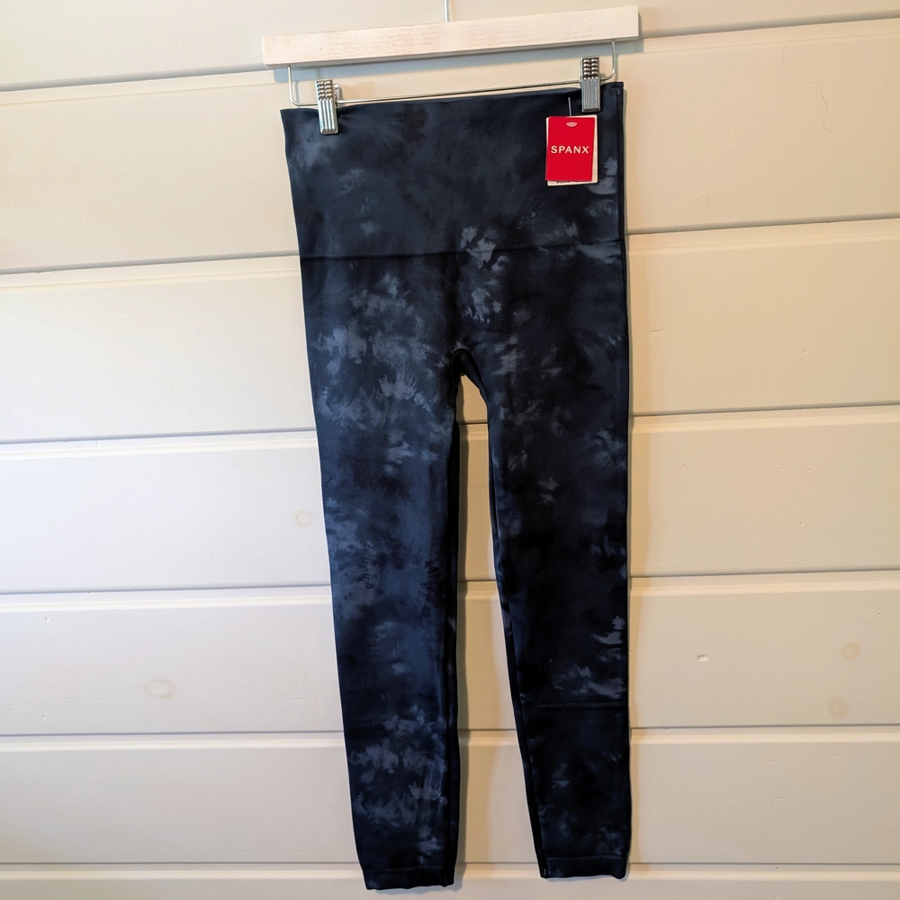SPANX Women's Tie-Dye Leggings - Deep Blue Tie Dye